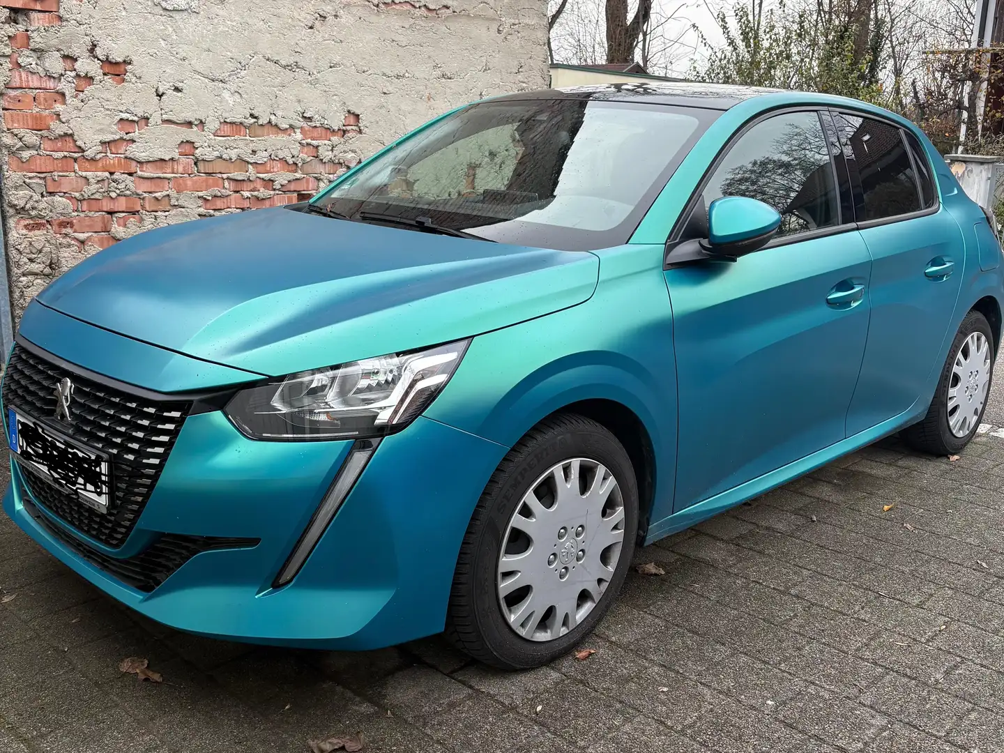 Peugeot 208 208 PureTech 100 Allure Schwarz - 1