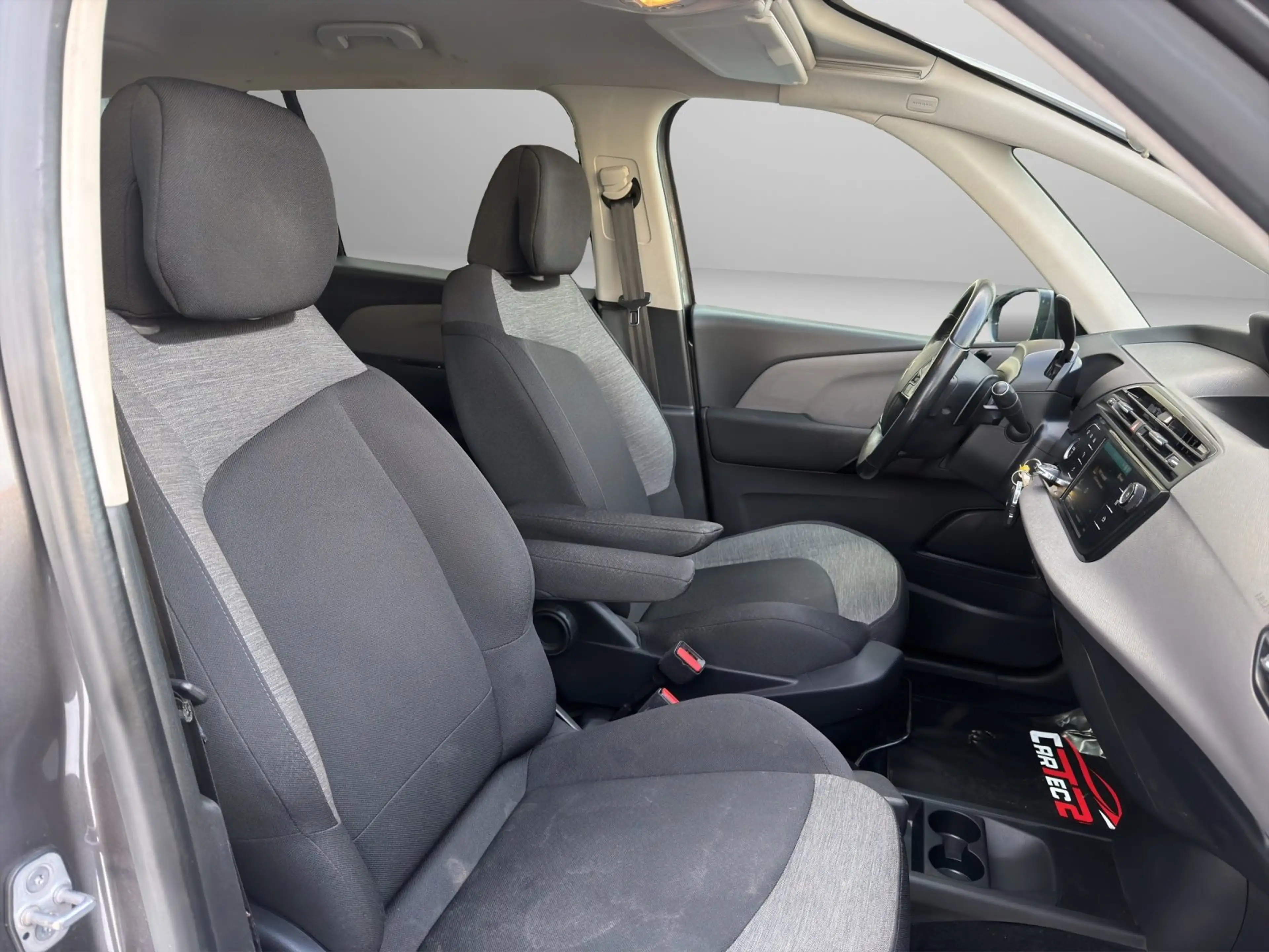 Citroen Grand C4 SpaceTourer 1,5 BlueHDI 130 S&S EAT8 Selection *7-Sitzer* — photo 14