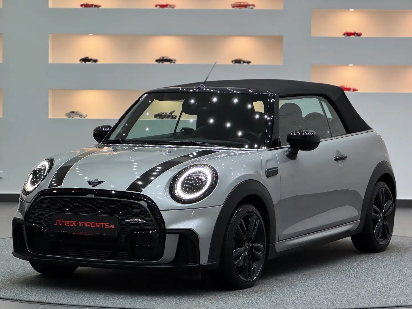 MINI John Cooper Works Cabrio Black-Edition*Sondermodell*Aerodynamik Kit* Grau - 1