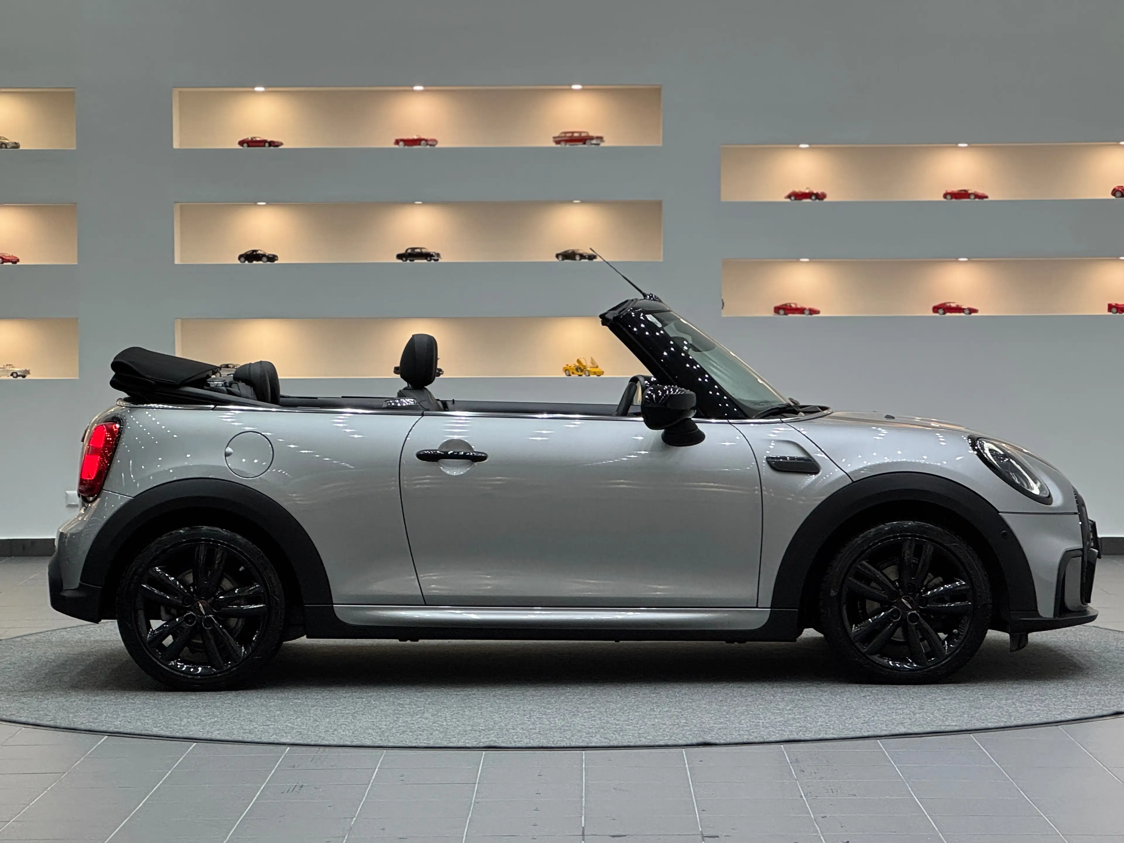 MINI John Cooper Works Cabrio Black-Edition*Sondermodell*Aerodynamik Kit* — photo 7