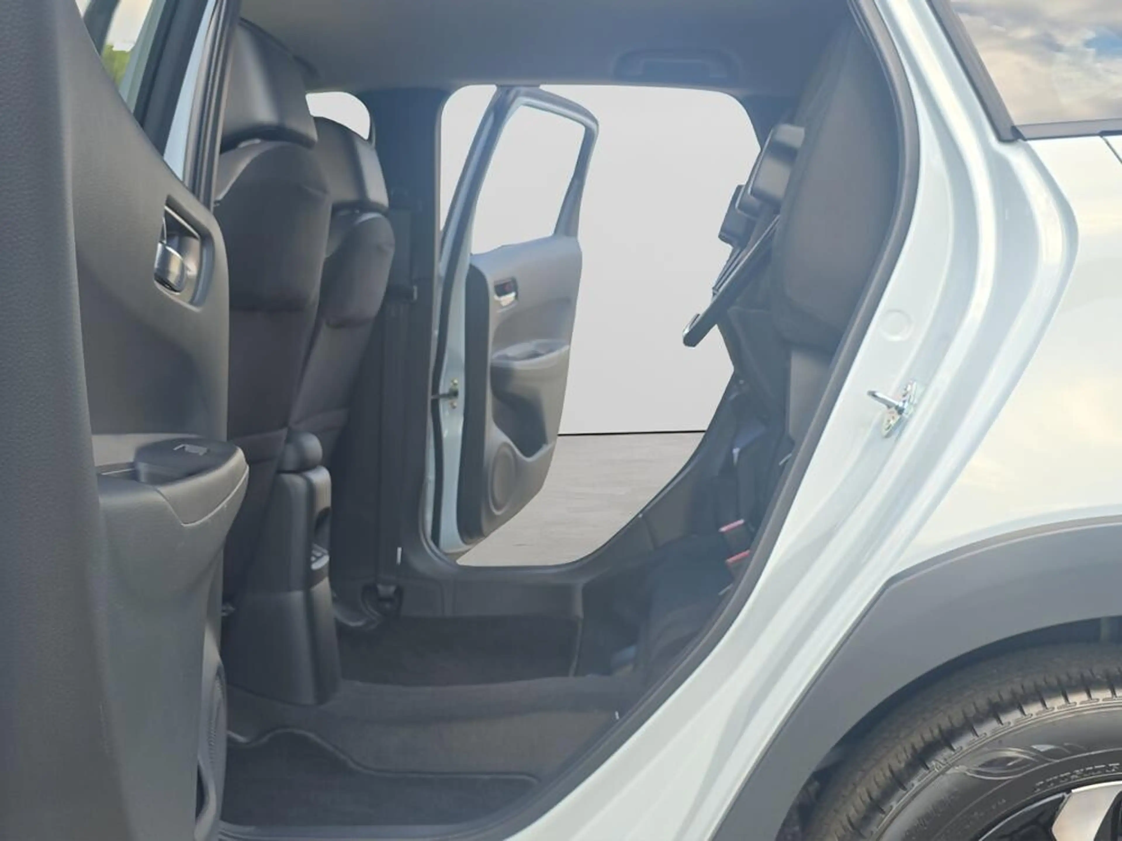 Honda Jazz 1,5 i-MMD Hybrid Crosstar Advance Aut. — photo 9