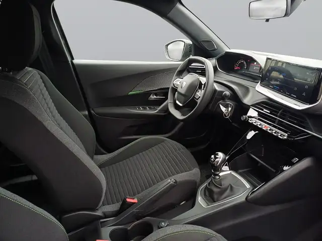 Peugeot 2008 view 11