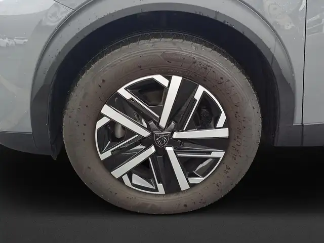 Peugeot 2008 view 8