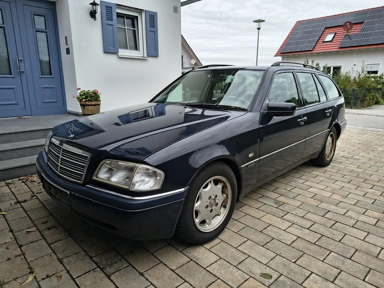 Mercedes-Benz C 200 Mercedes C 200 T-Modell TÜV NEU AHK 1500kg Leder S, foto 1