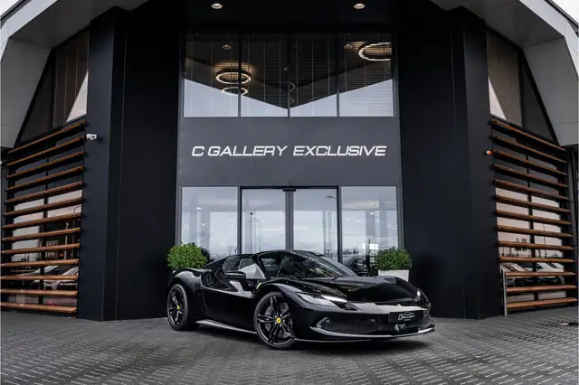 Ferrari 296 GTS 3.0 V6 - Daytona Racing Seats | Lift  | Passenger