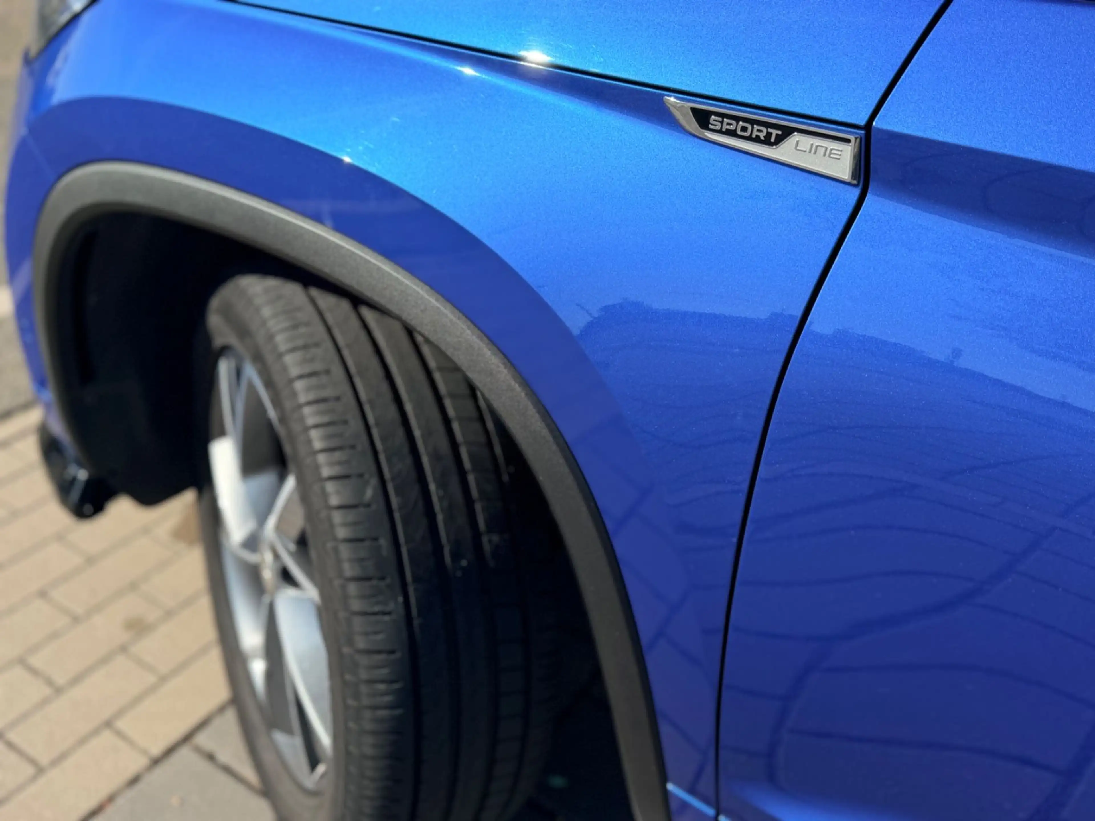 Skoda Kodiaq 2.0 TDI Sportline 4x4 LED*AHK*NAVI uvm. — photo 6