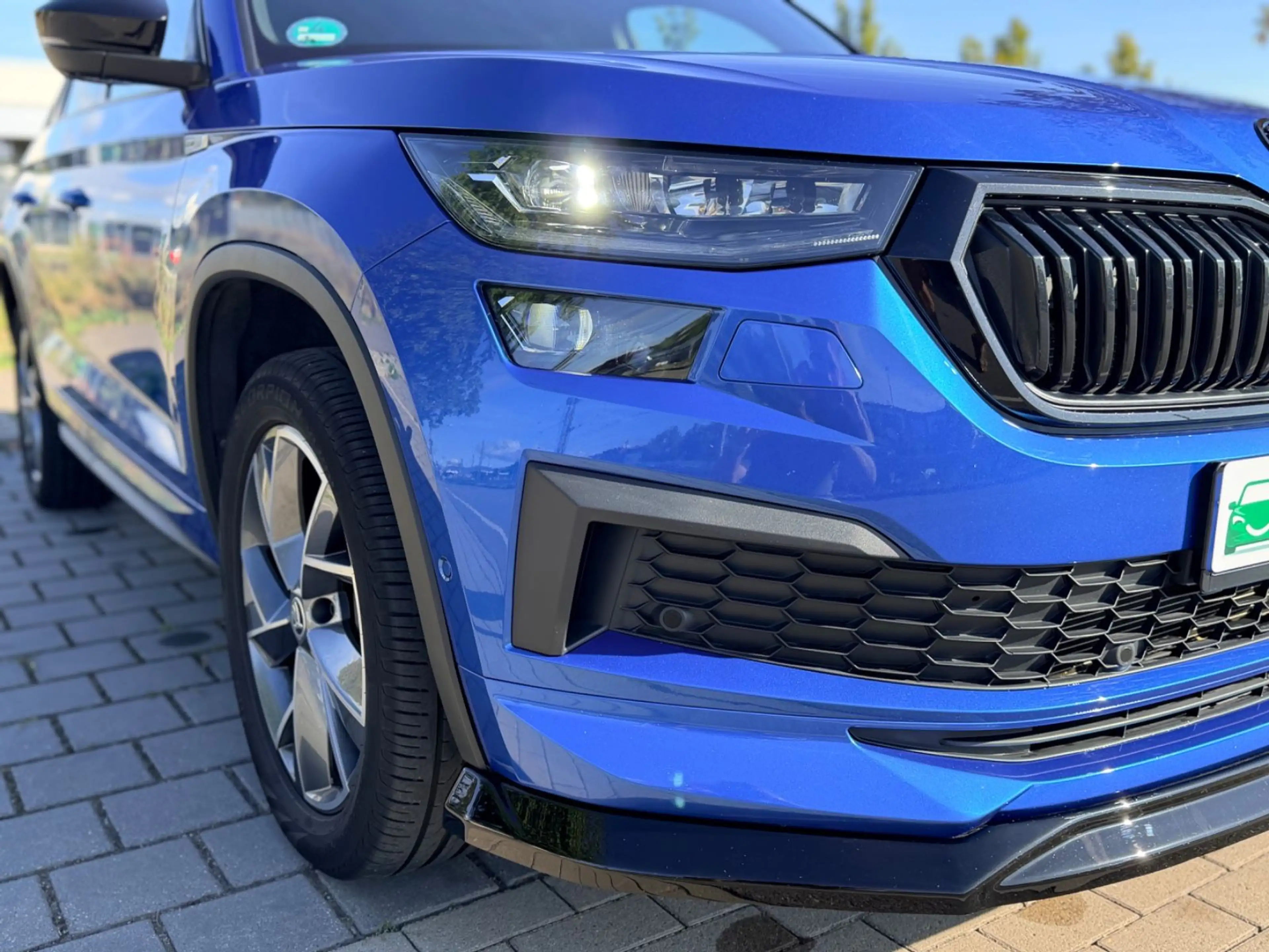 Skoda Kodiaq 2.0 TDI Sportline 4x4 LED*AHK*NAVI uvm. — photo 15