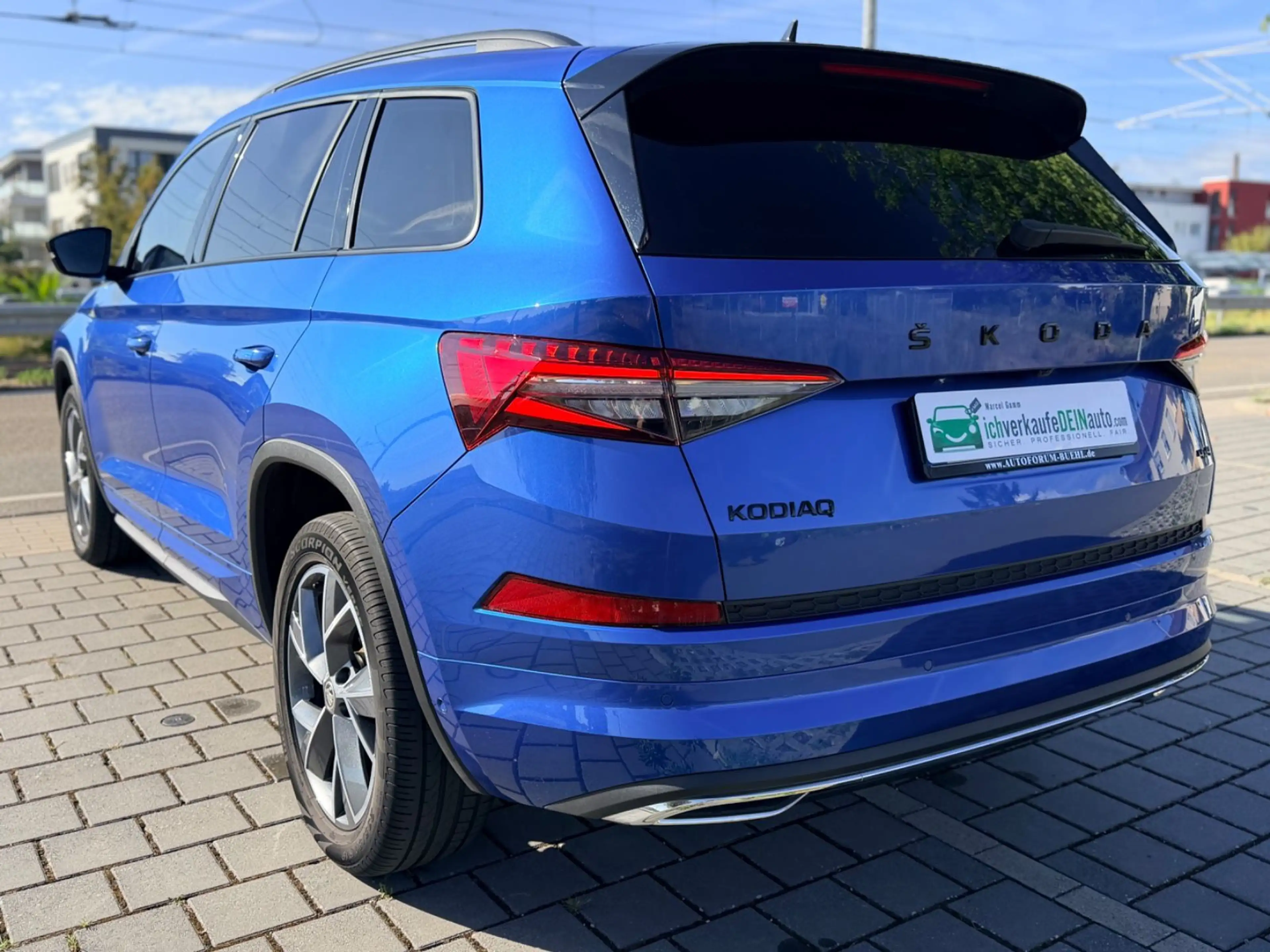 Skoda Kodiaq 2.0 TDI Sportline 4x4 LED*AHK*NAVI uvm. — photo 14