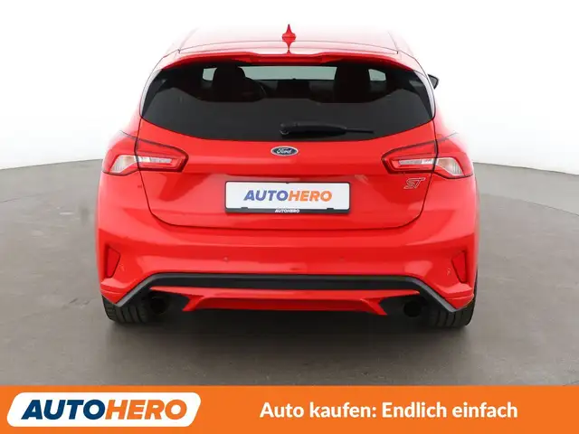 Ford Focus view 5
