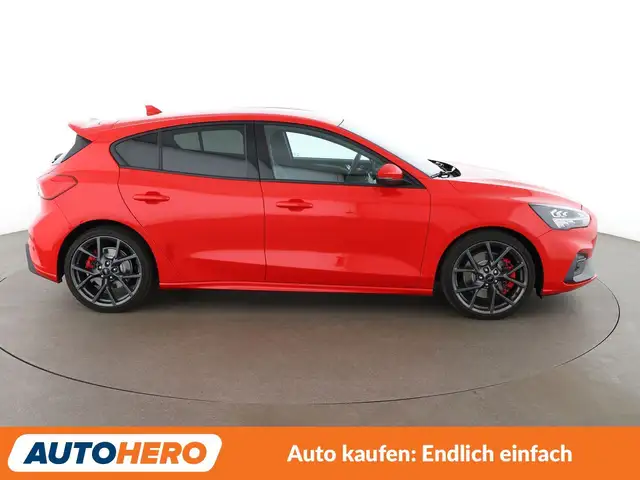 Ford Focus view 7