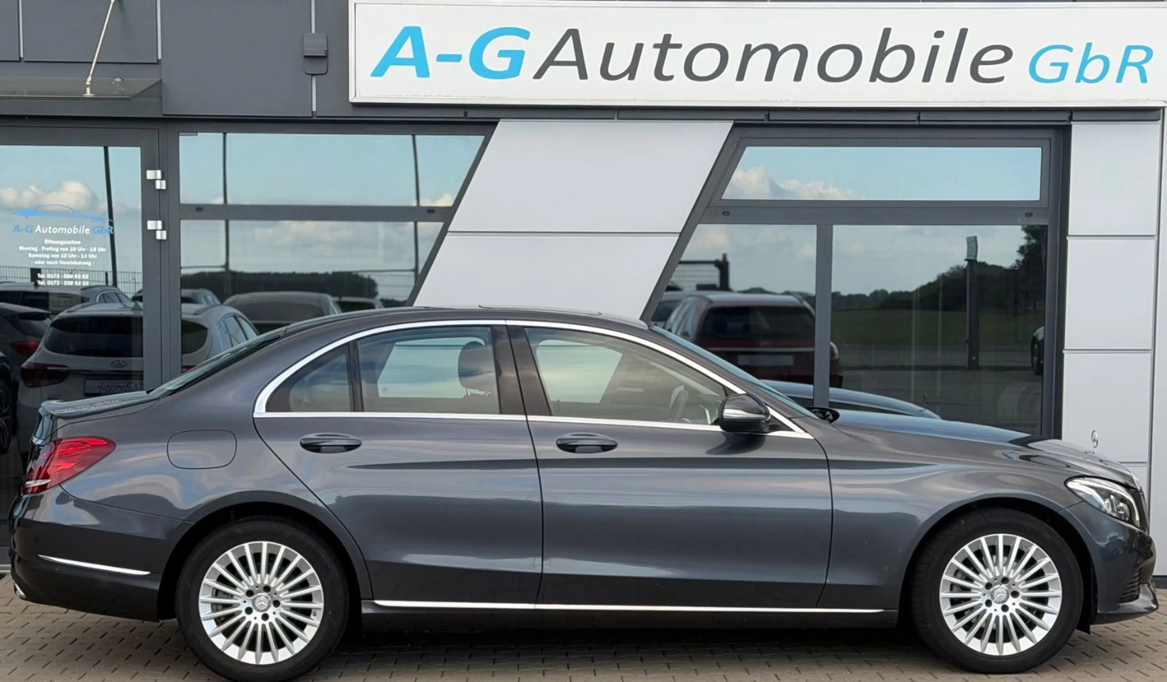 Mercedes-Benz C 200 d Limousine Burmester Schiebedach Head-Up — photo 5