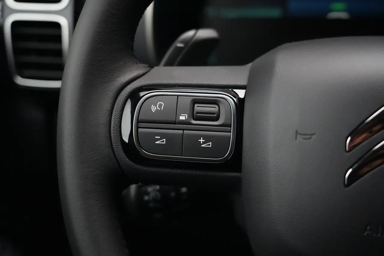 Citroen C5 Aircross 1.6 Plug-in Hybrid 225 Max 225pk Navigatie/Climate 14