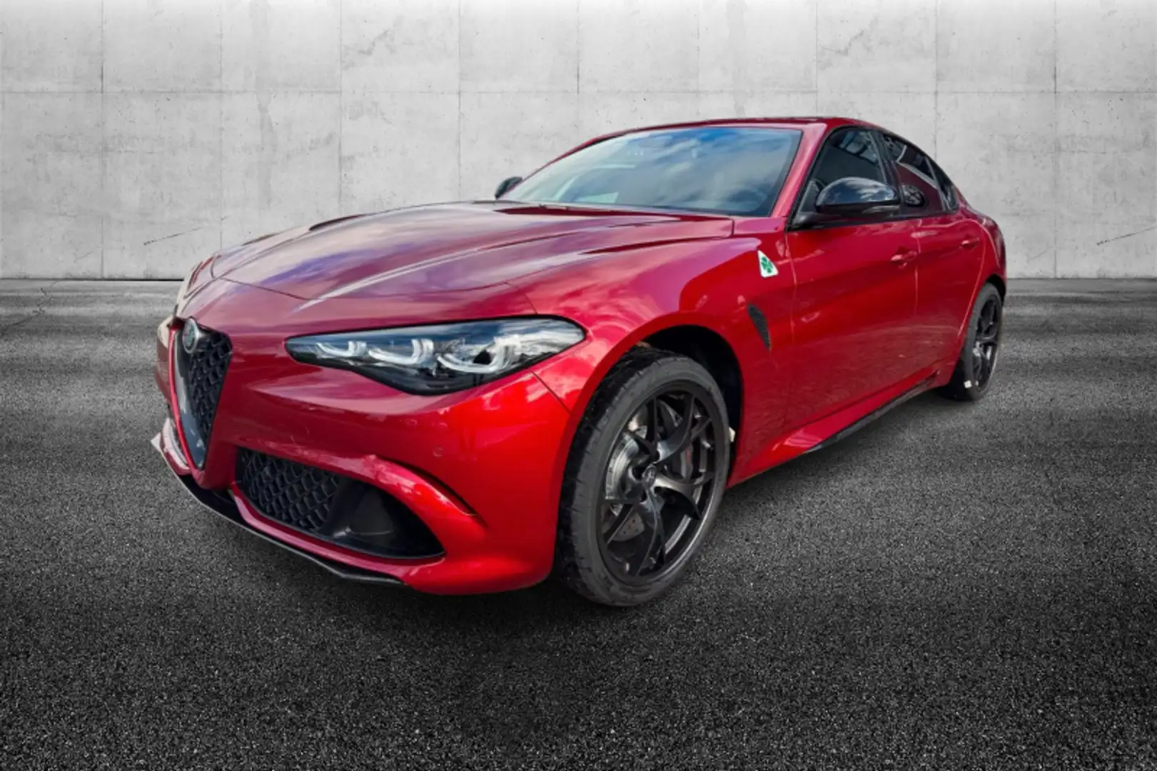 Alfa Romeo Giulia 2.9 T V6 AT8 Quadrifoglio Rouge - 1