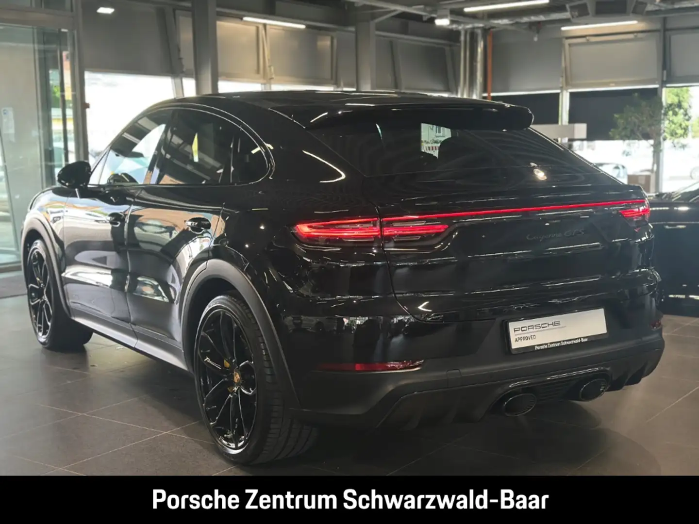 Porsche Cayenne GTS Coupe LED-Matrix Head-Up Luftfederung Zwart - 2