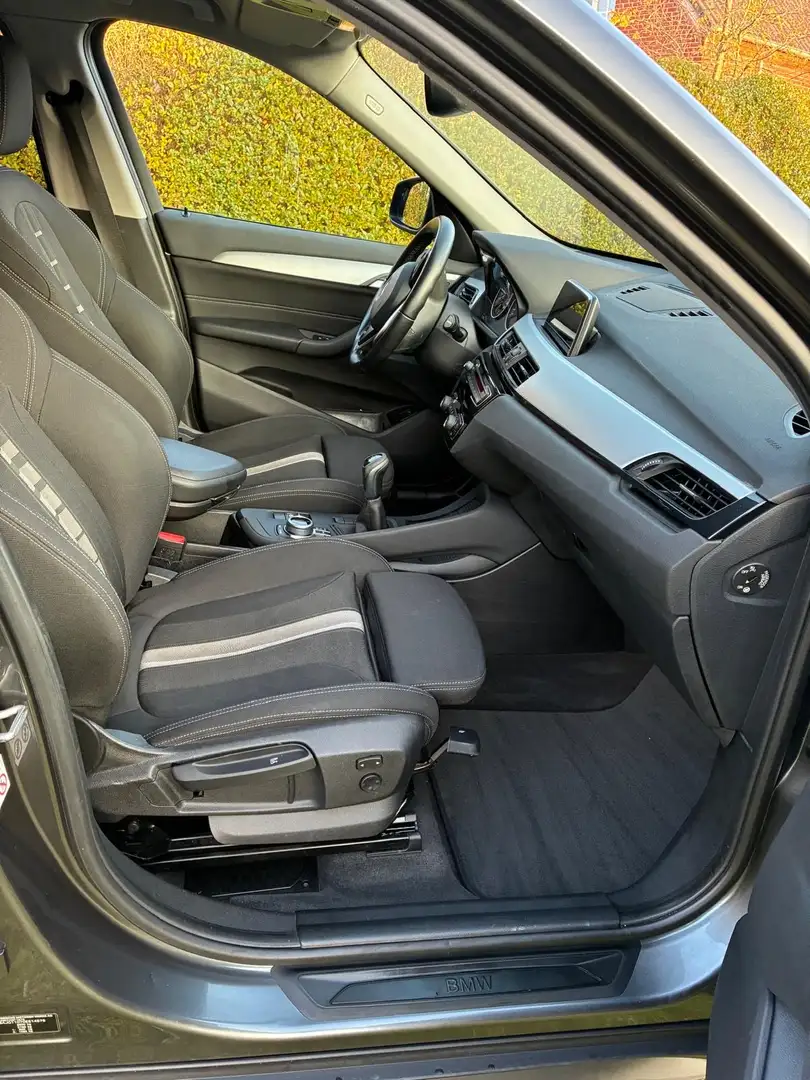 BMW X1 sDrive18i xLine / EURO 6c - 2