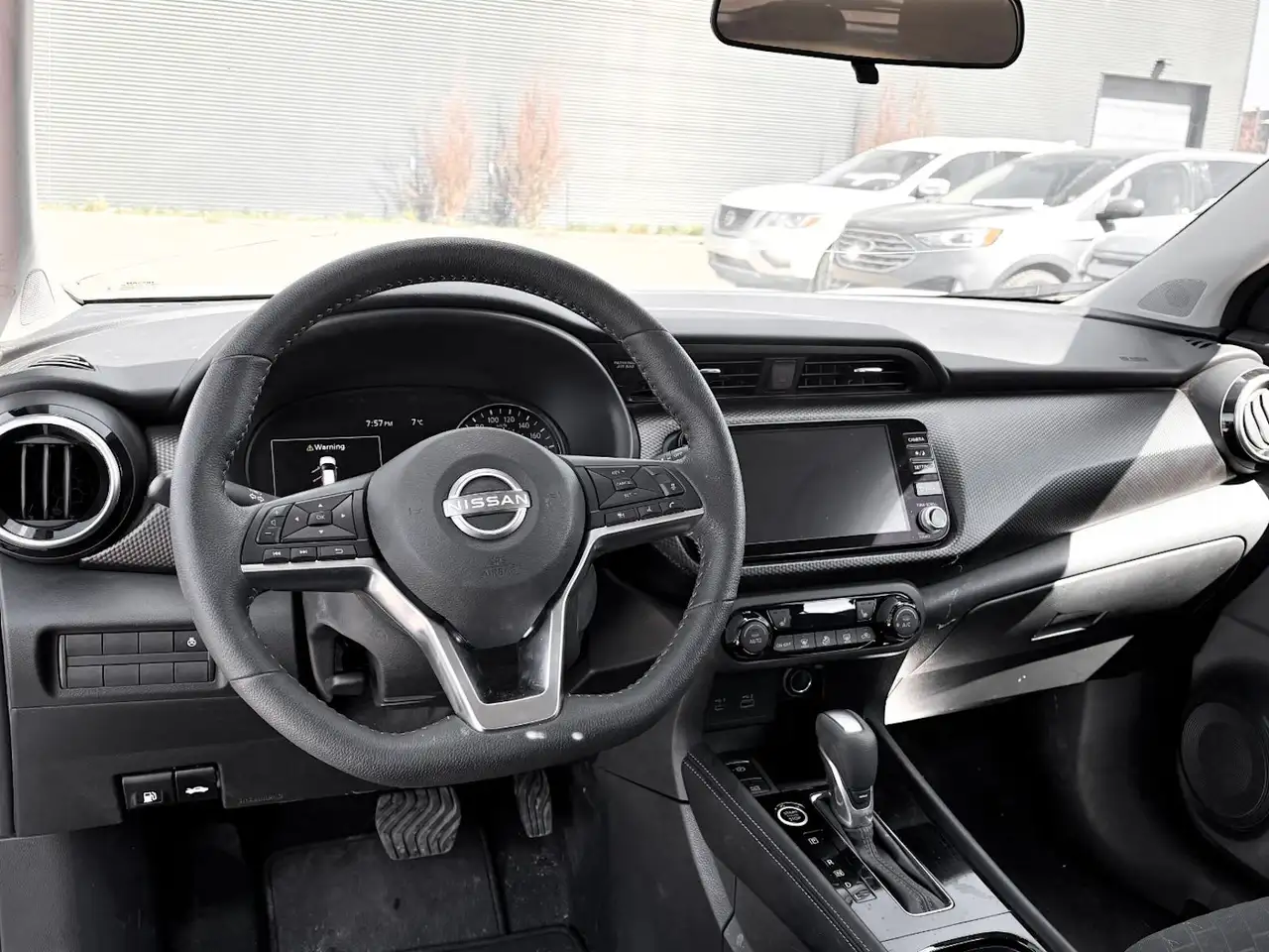 Nissan Kicks снимка Nissan Kicks