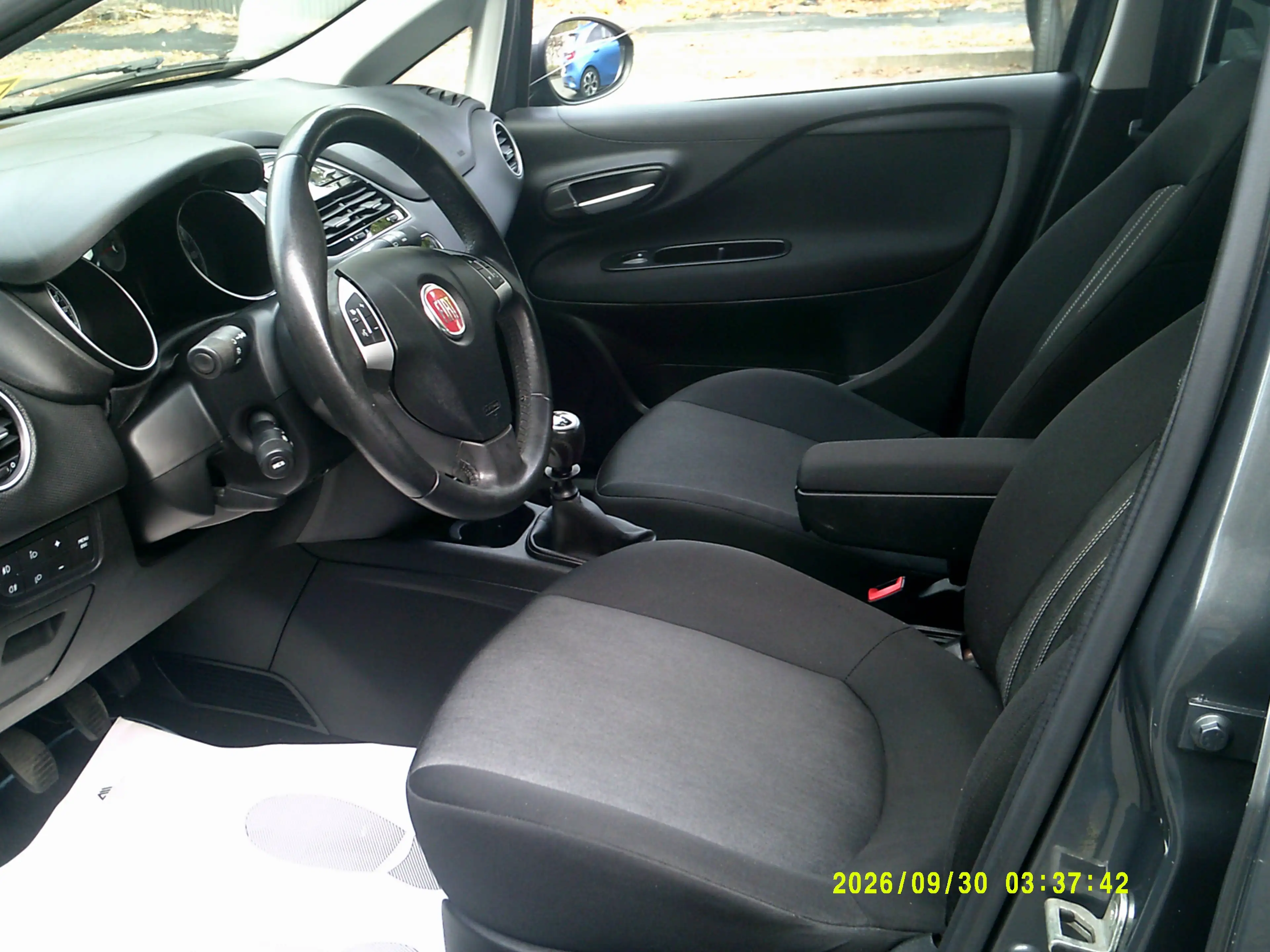 Fiat Punto Modele  sx . GARANTIE — photo 8