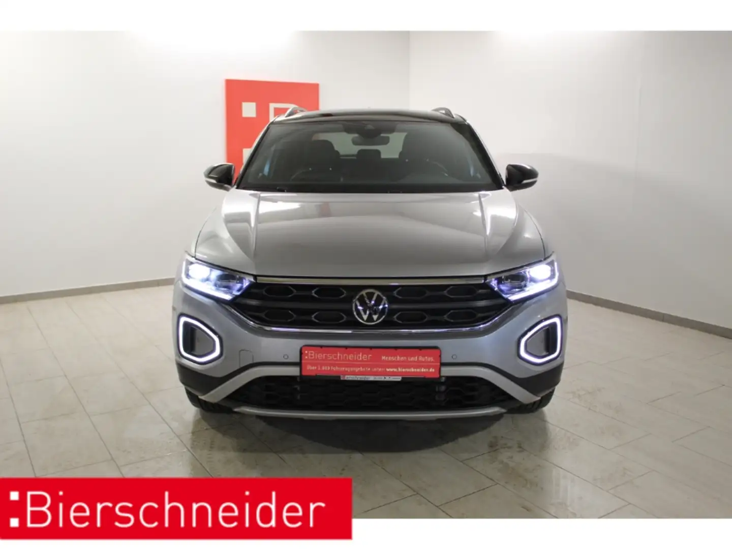 Volkswagen T-Roc 2.0 TDI DSG Goal 18 LED AHK ACC Silber - 2