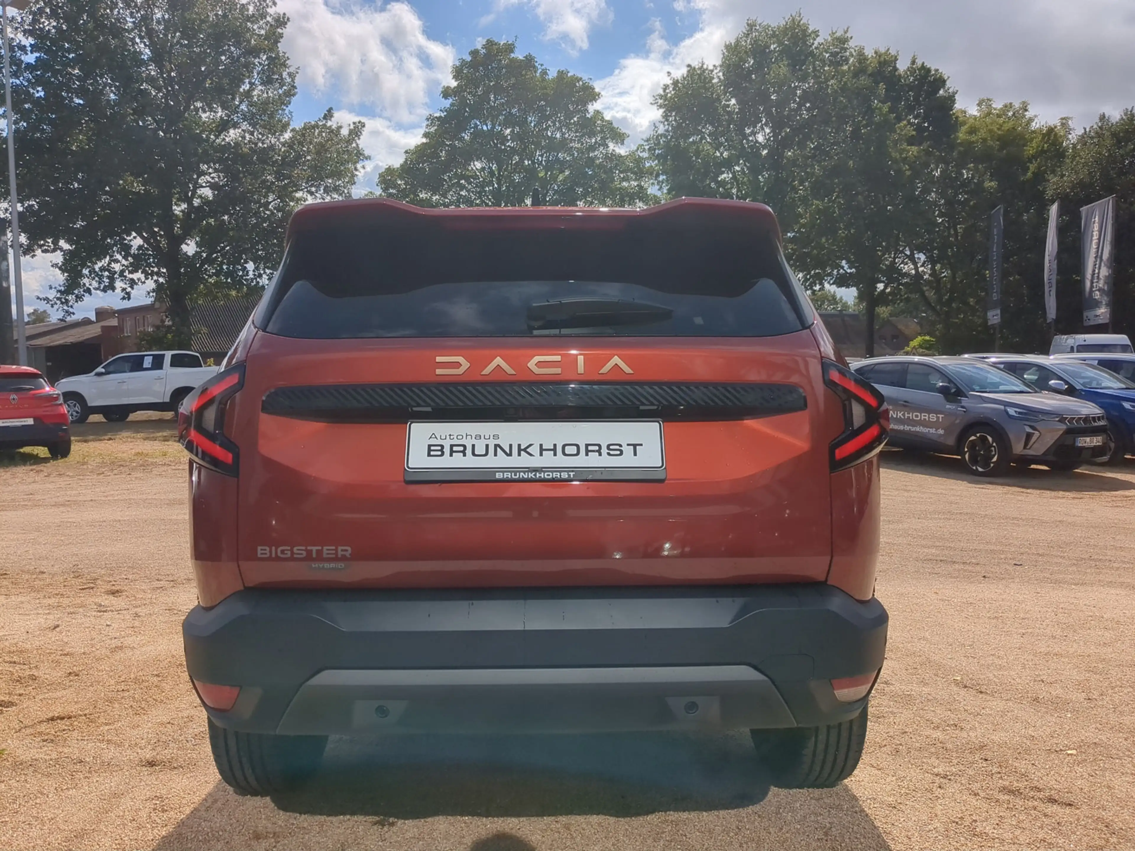 Dacia Bigster Hybrid 155 Extreme SHZ+Panodach+LKHZ+Navi — photo 2