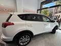 Toyota RAV 4 H200 4x2 Advance + Drive Pack automàtic. Blanc - thumbnail 11