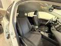 Toyota RAV 4 H200 4x2 Advance + Drive Pack automàtic. Blanc - thumbnail 16