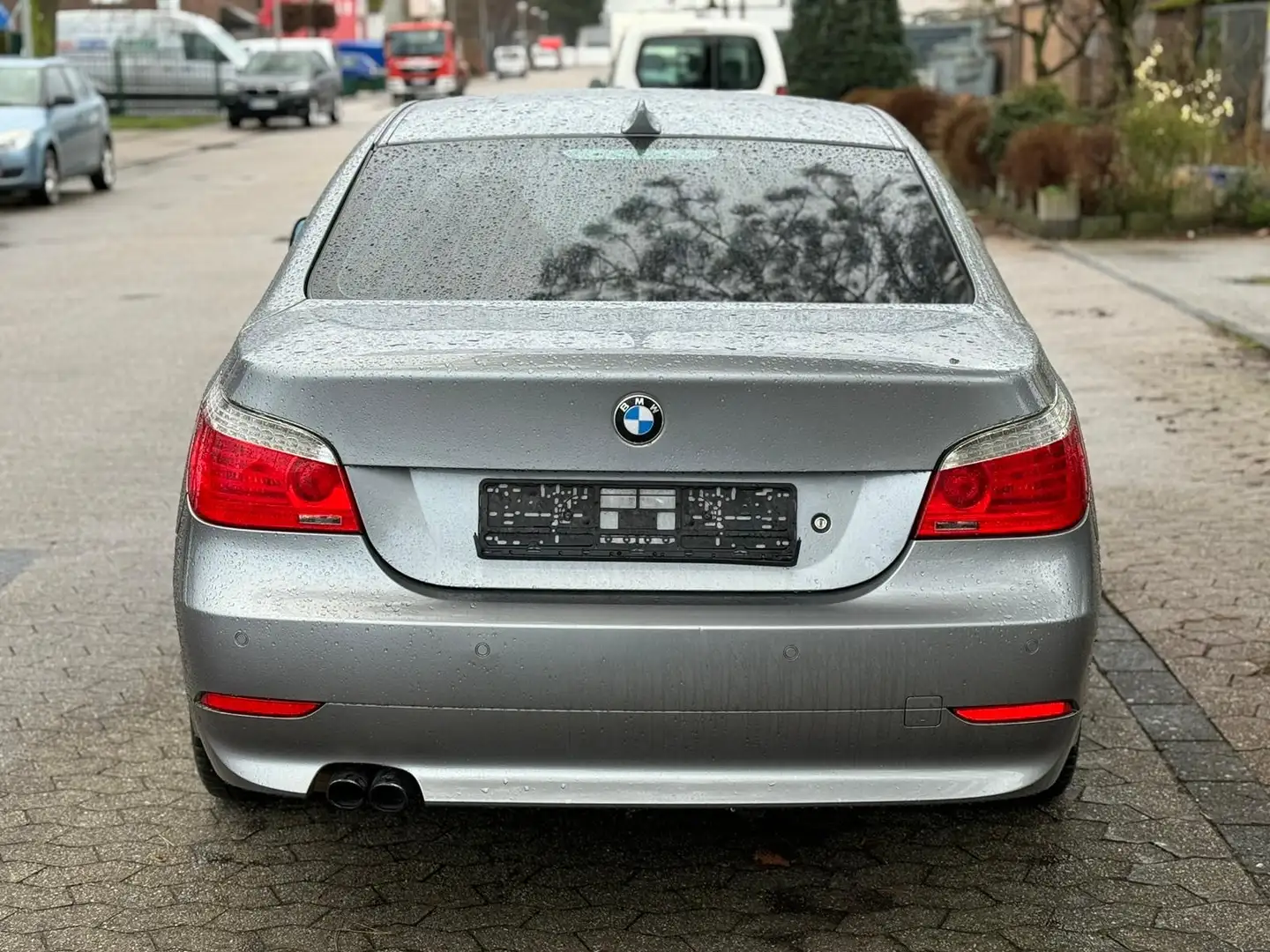 BMW 520 520i - 1