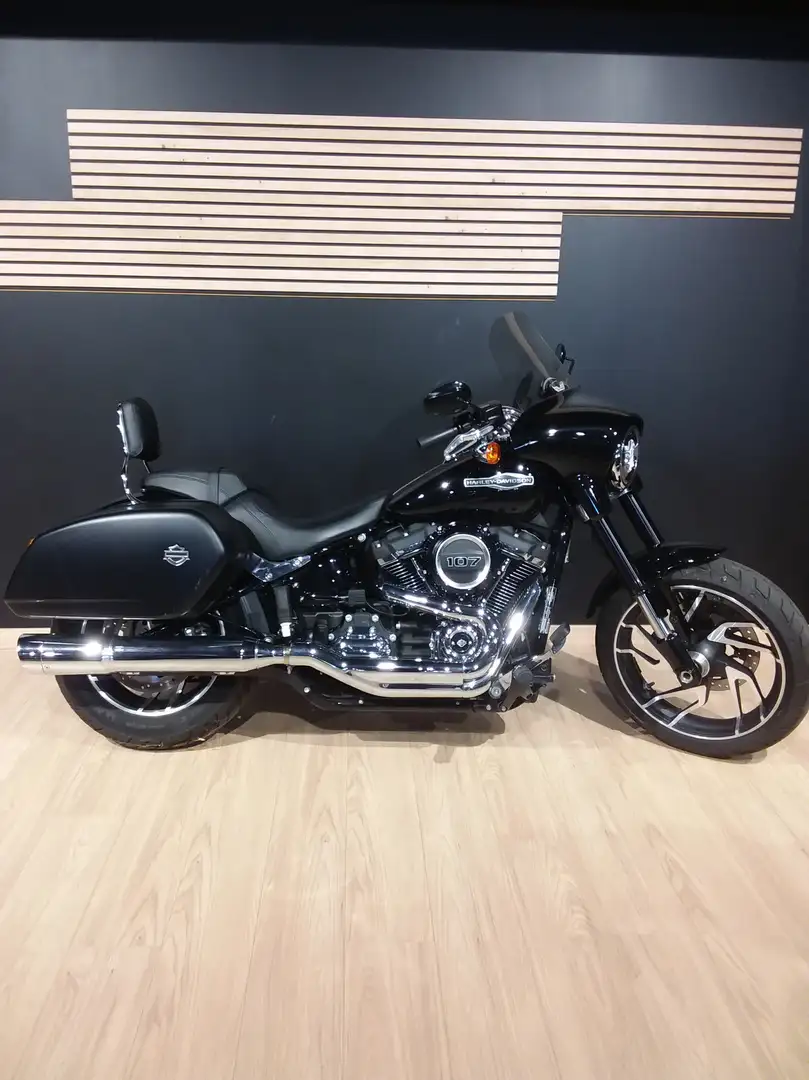 Harley-Davidson Sport Glide Noir - 1