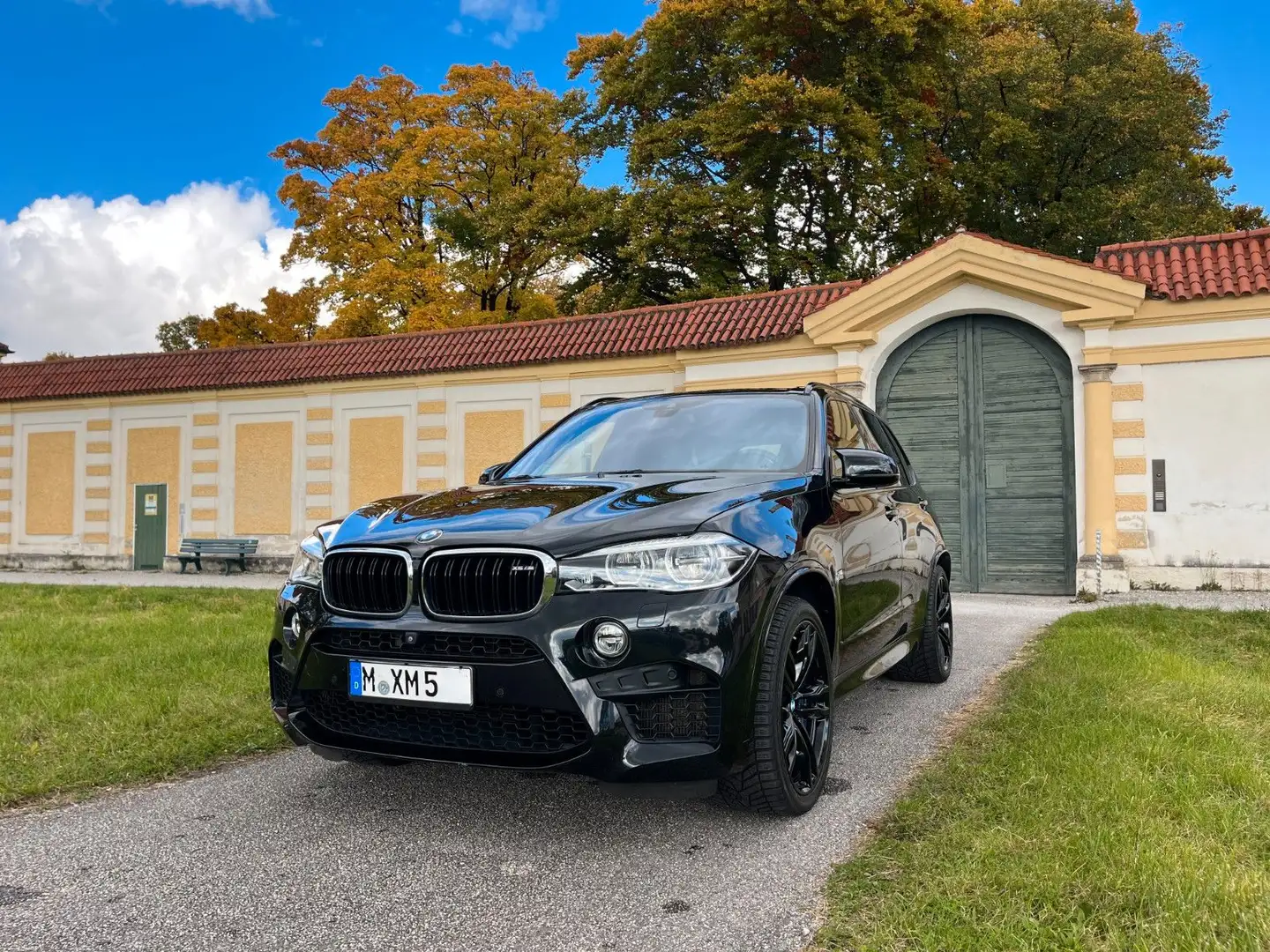 BMW X5 M 2.Hand Unfallfrei B&O HUD Keyless 360Grad Noir - 2