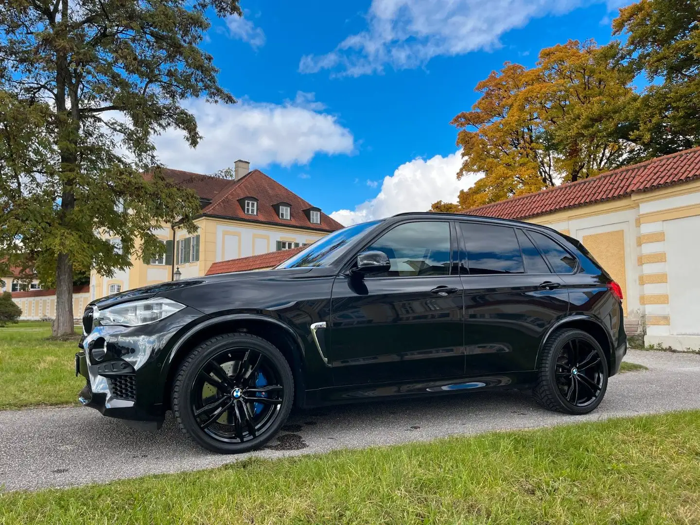 BMW X5 M 2.Hand Unfallfrei B&O HUD Keyless 360Grad Noir - 1