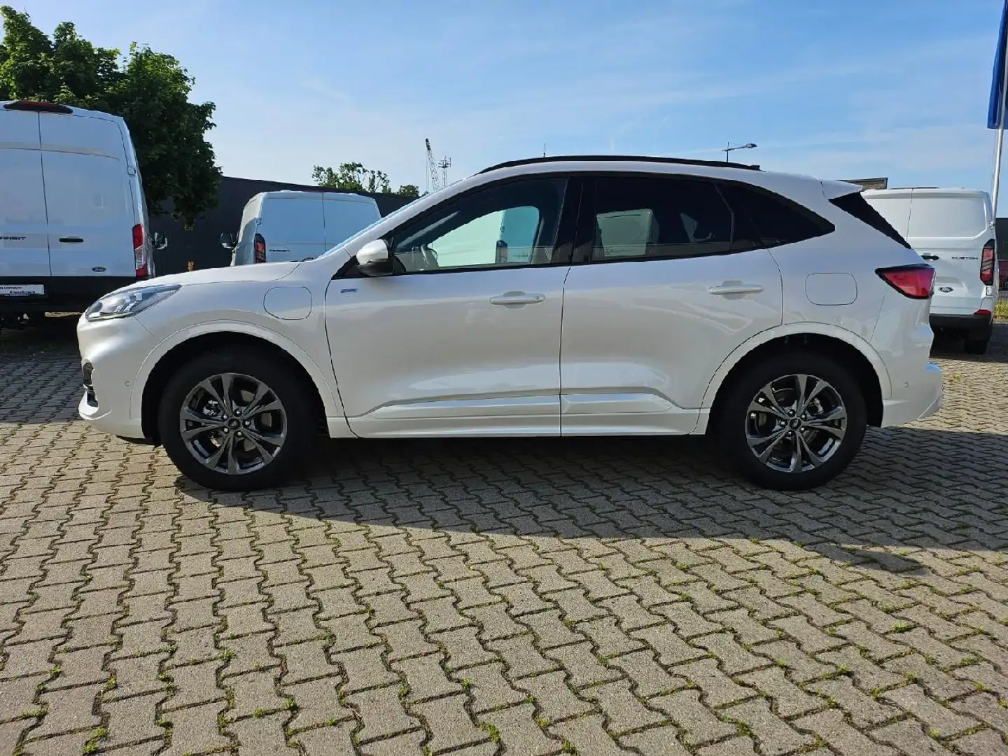 Ford Kuga Plug-In Hybrid ST-Line X Weiß - 2