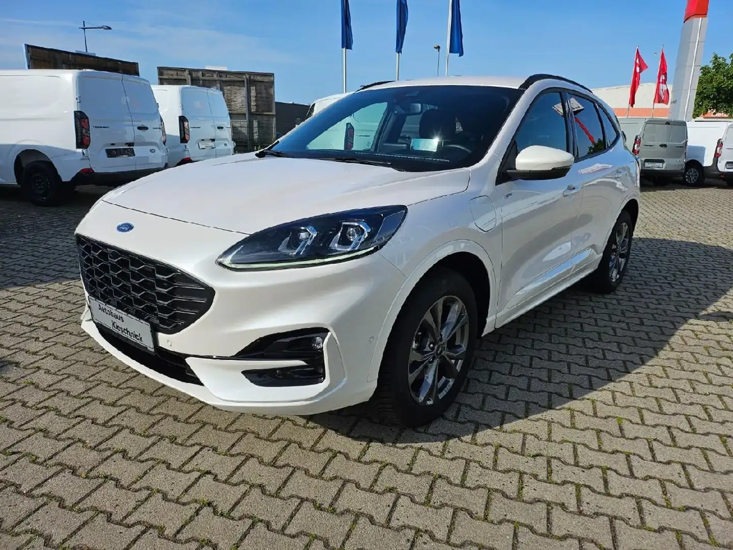 Ford Kuga Plug-In Hybrid ST-Line X Weiß - 1