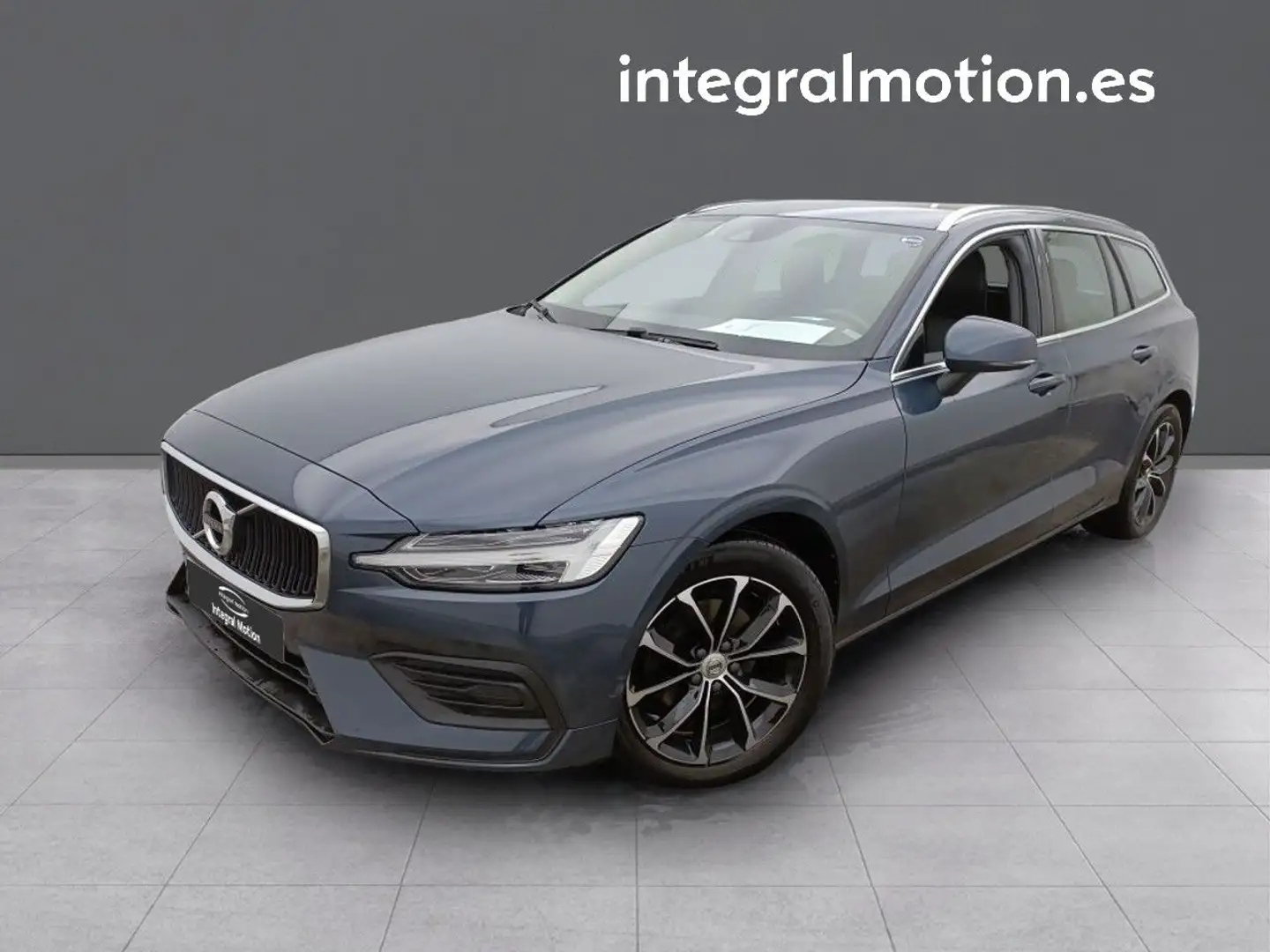 Volvo V60 D3 Momentum Pro - 1