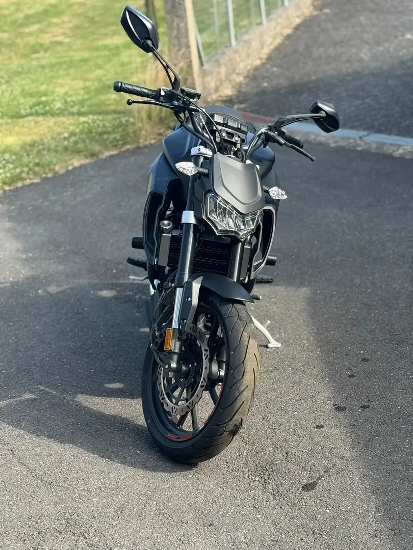 Motobi DL 125 Neked Schwarz - 1