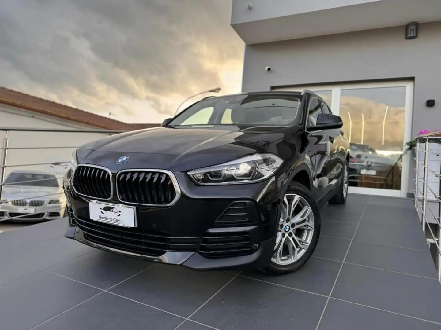 BMW X2 sdrive18d Advantage auto Nero - 2