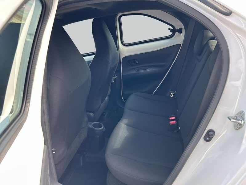 Toyota Aygo X X S-CVT Business Edition — photo 11