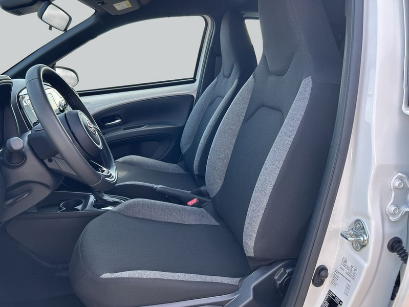 Toyota Aygo X X S-CVT Business Edition — photo 10