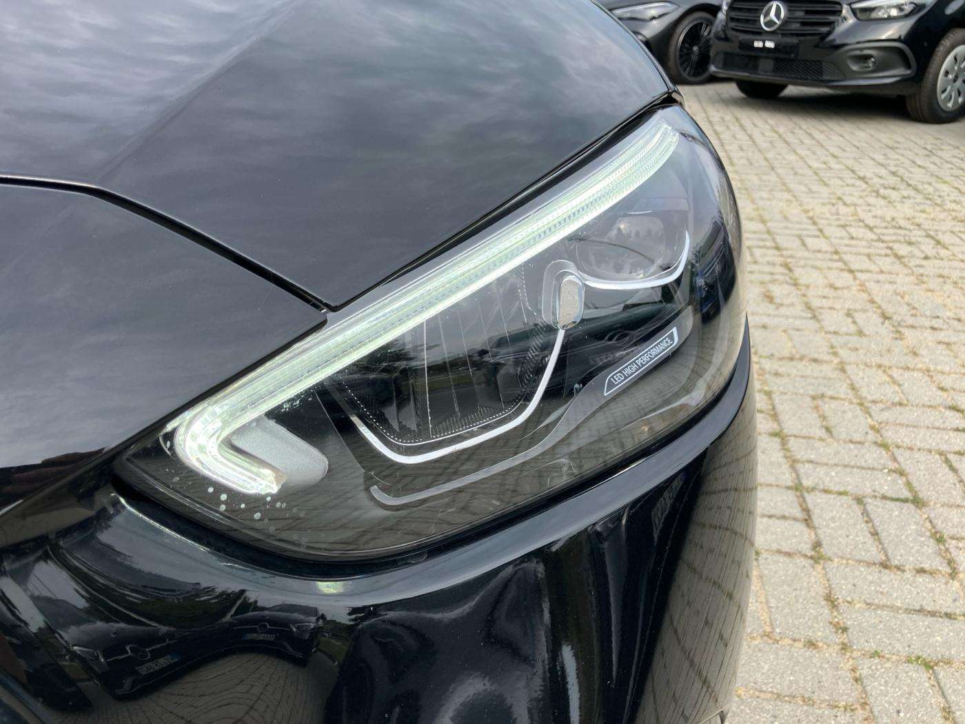 Mercedes-Benz C 200