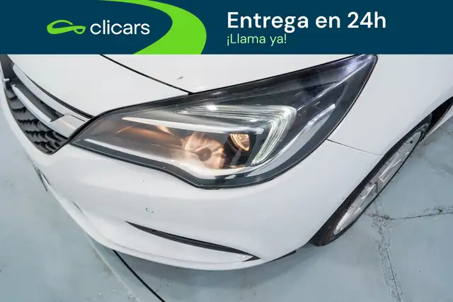 Opel Astra view 10