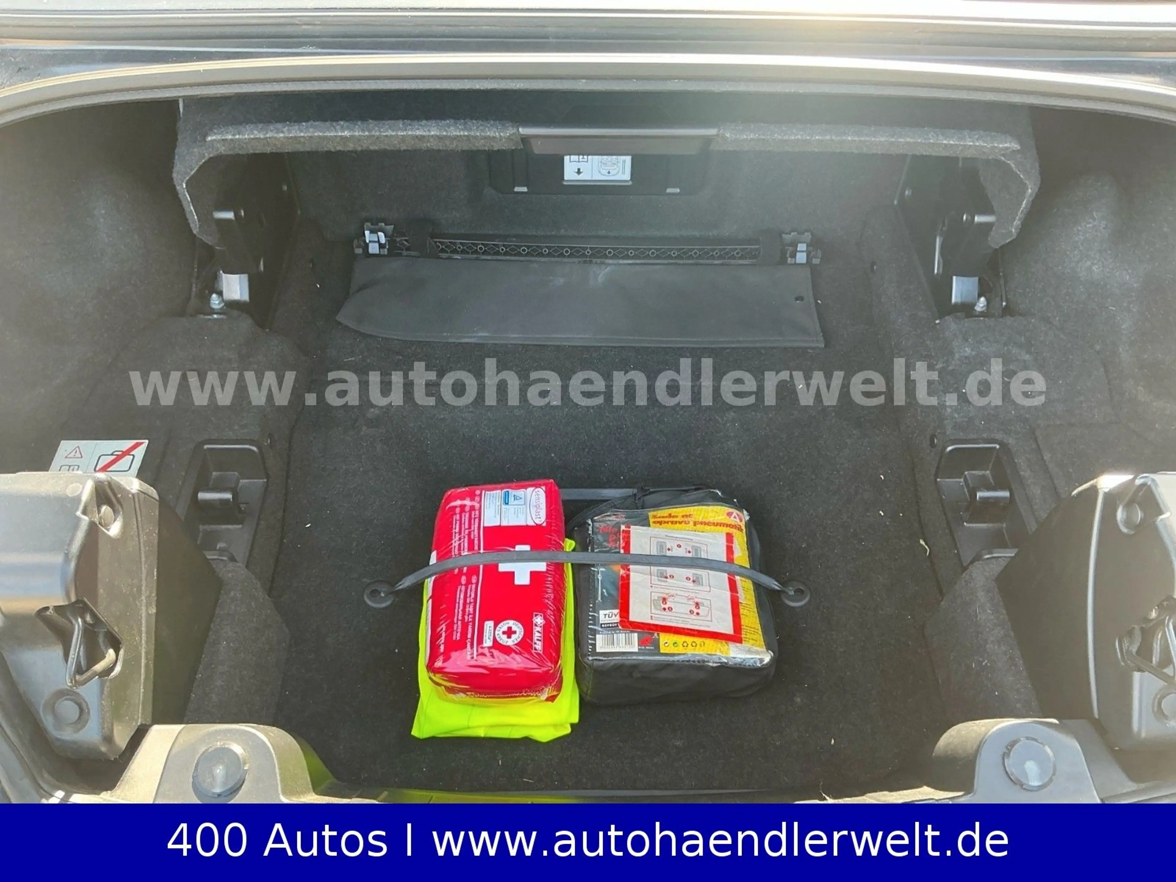 BMW Z4 Roadster sdrive 30i Individual M-Paket Sport — photo 8