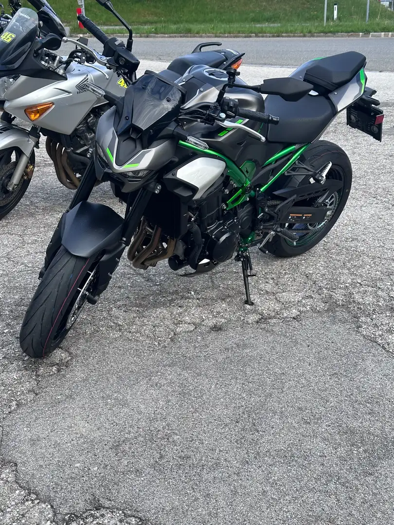 Kawasaki 900 Z Verde - 1