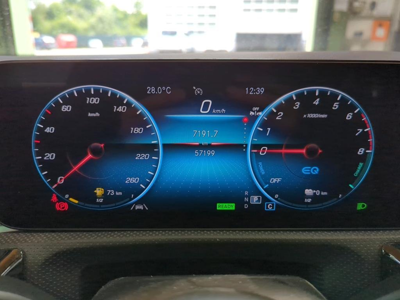 Mercedes-Benz CLA 250 e SB Progressive AHK Pano — photo 10