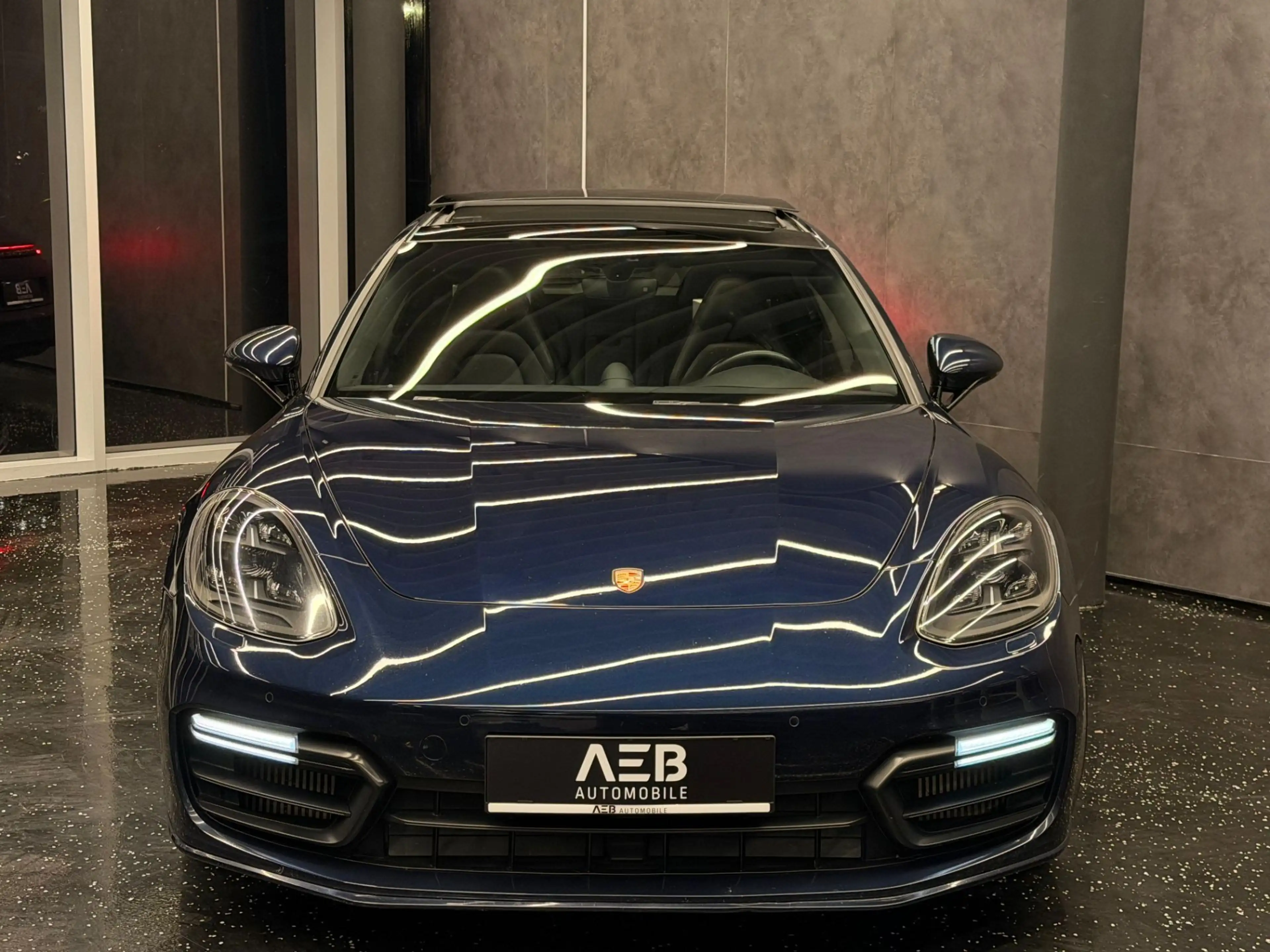 Porsche Panamera Sport Turismo 2.9 E-Hybrid**Sport Design**Matrix* — photo 4