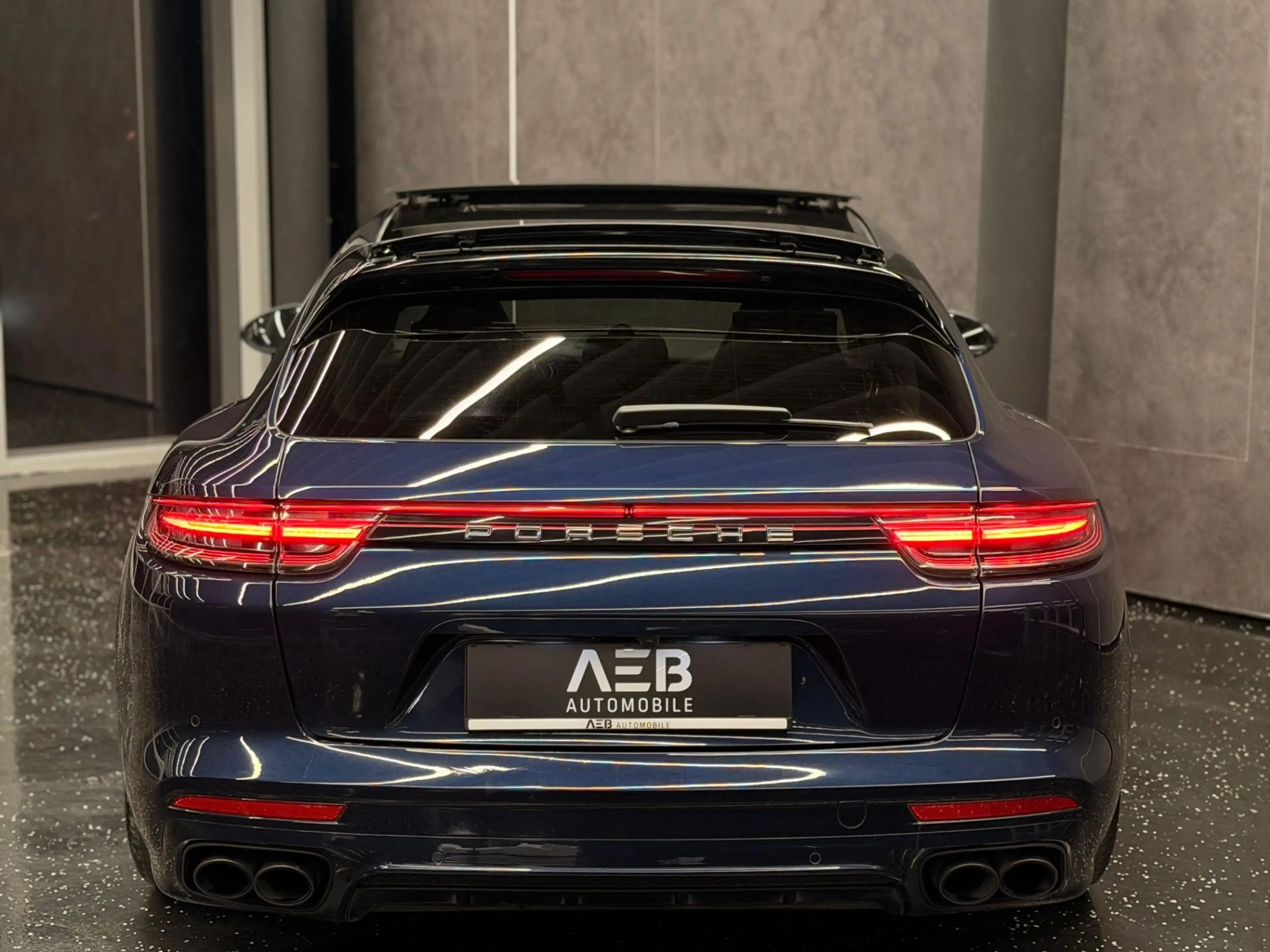 Porsche Panamera Sport Turismo 2.9 E-Hybrid**Sport Design**Matrix* — photo 10
