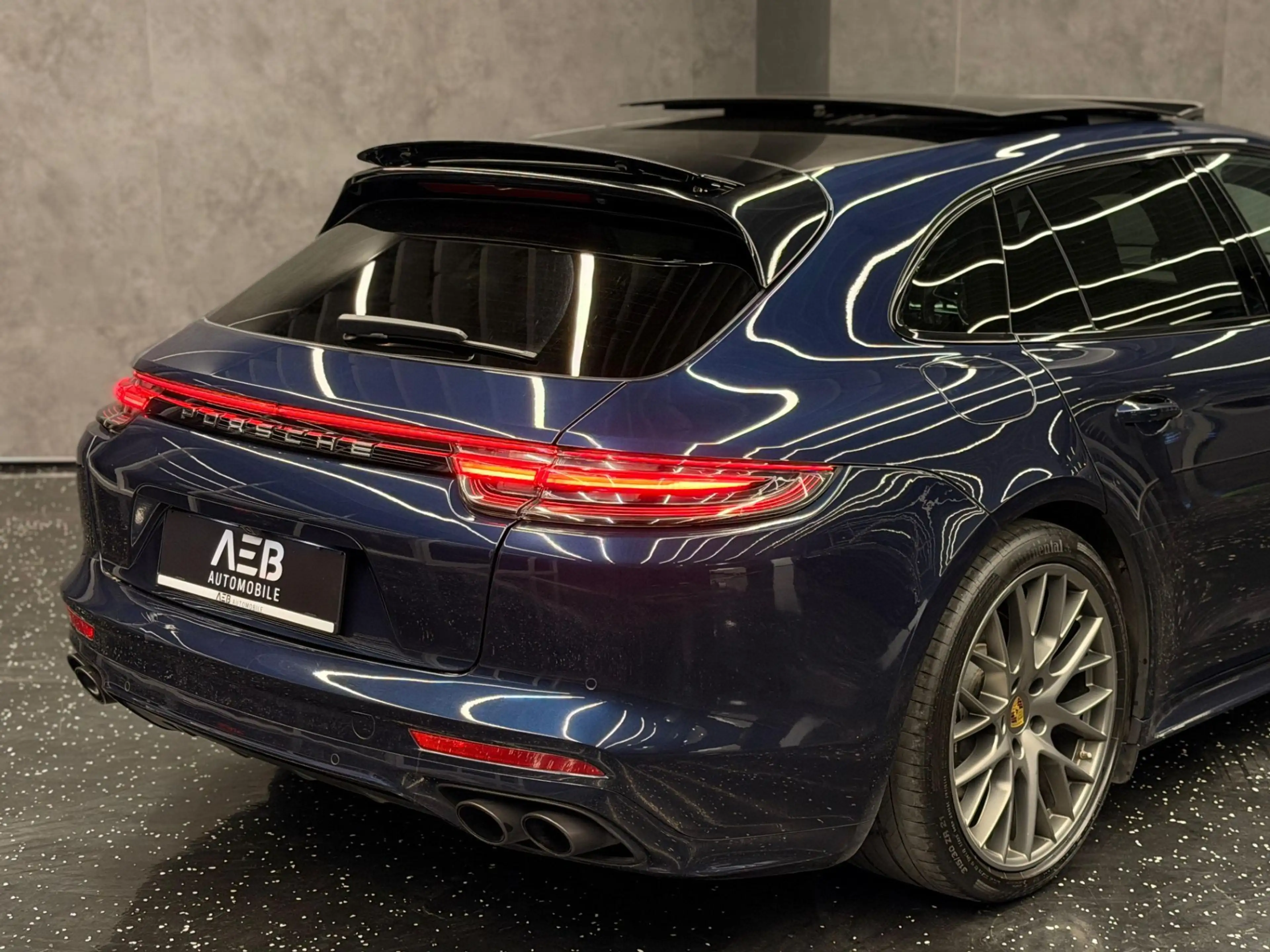 Porsche Panamera Sport Turismo 2.9 E-Hybrid**Sport Design**Matrix* — photo 11