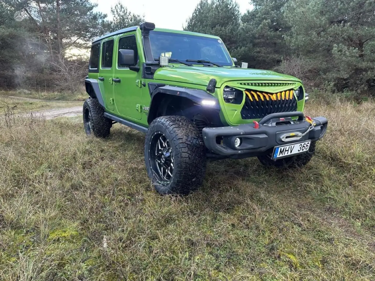 Jeep Wrangler Todoterreno Automático de 5 Puertas Verde - 1