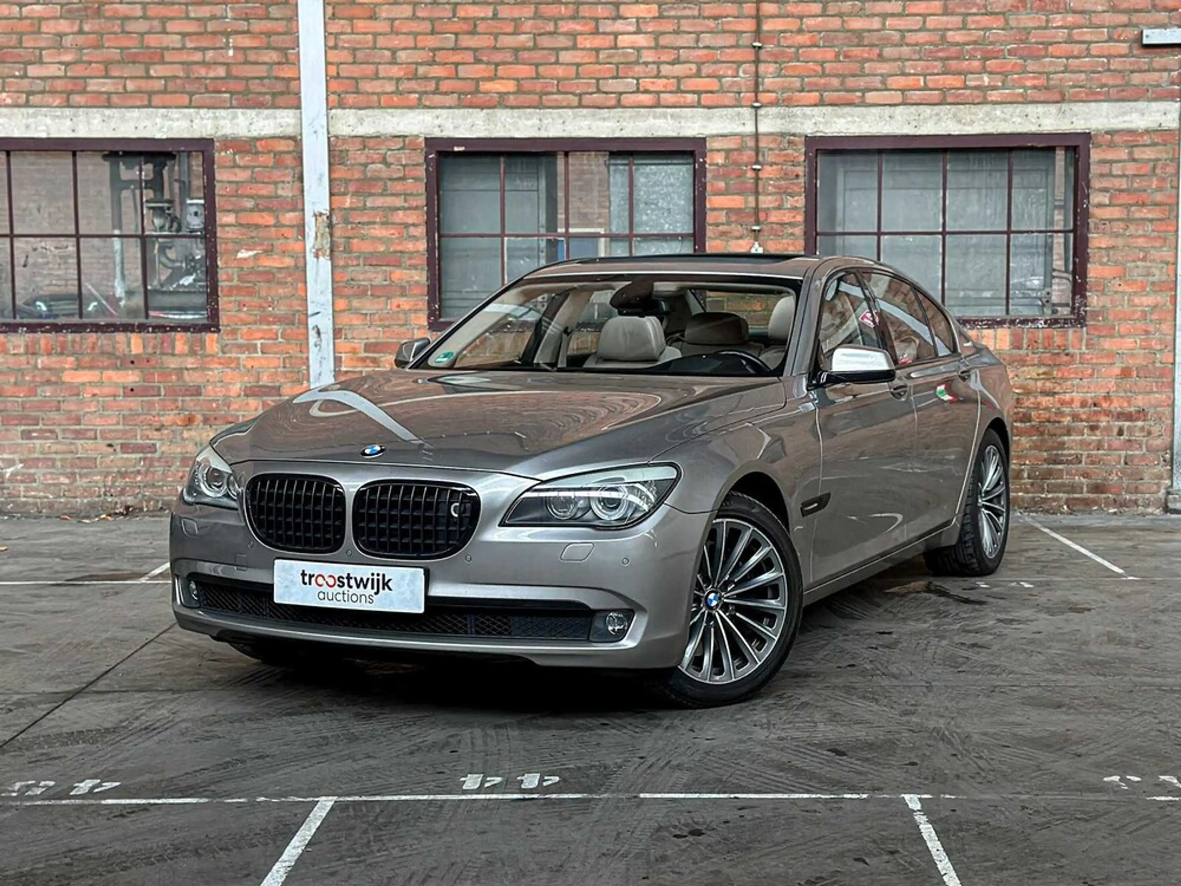 BMW 750 750i ActiveHybrid