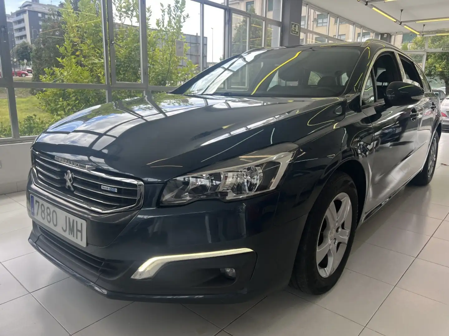 Peugeot 508 SW 2.0BlueHDI Active 150 Blau - 1