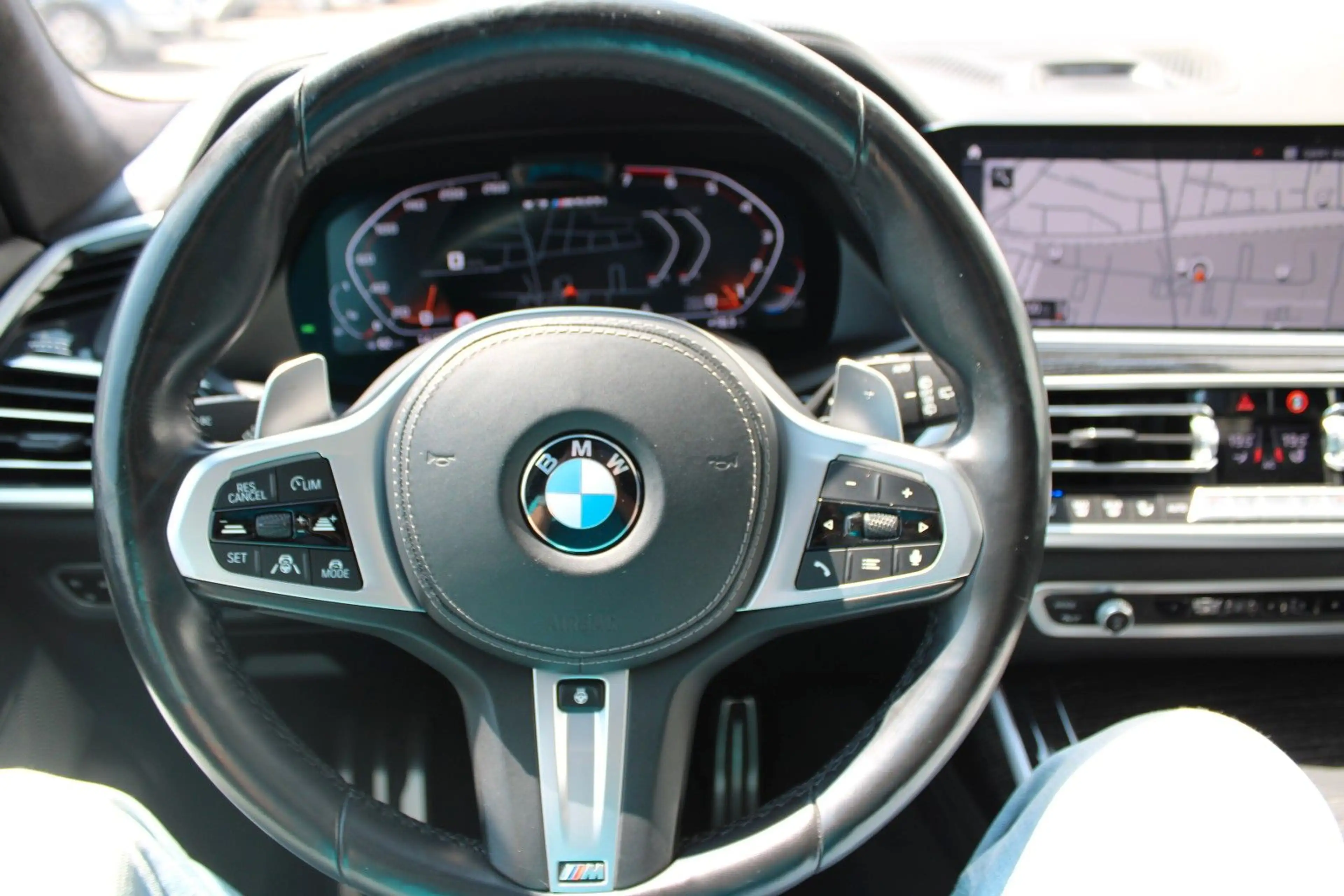 BMW X7 M50 i  B&W Massage HuD Vollausstattung — photo 12