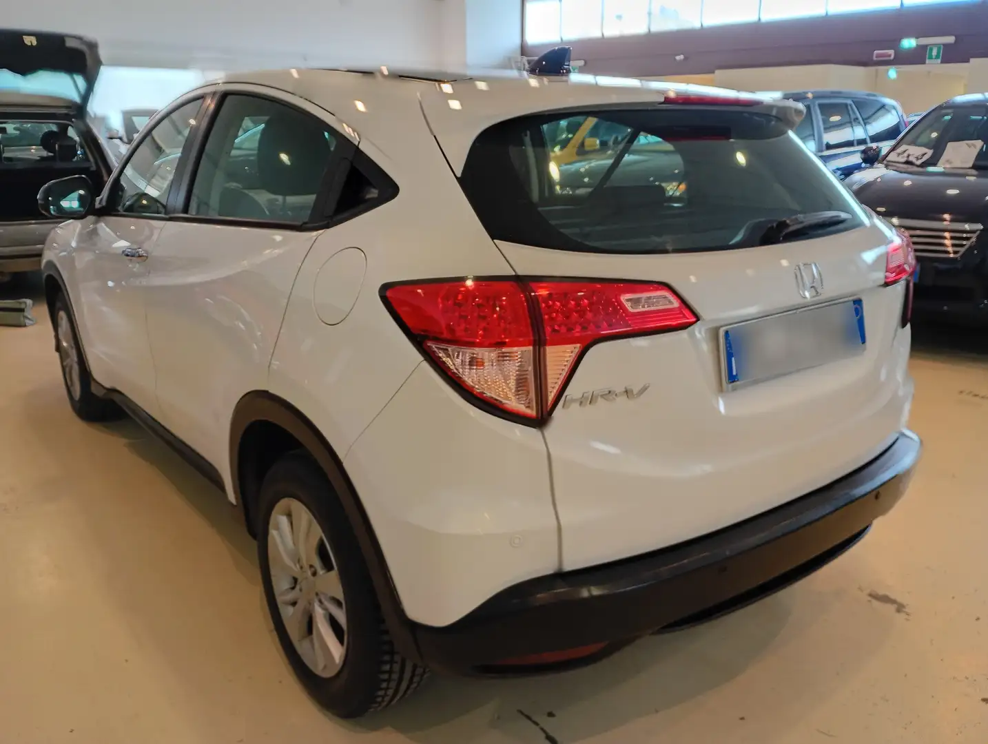 Honda HR-V 1.6 Comfort Biały - 2