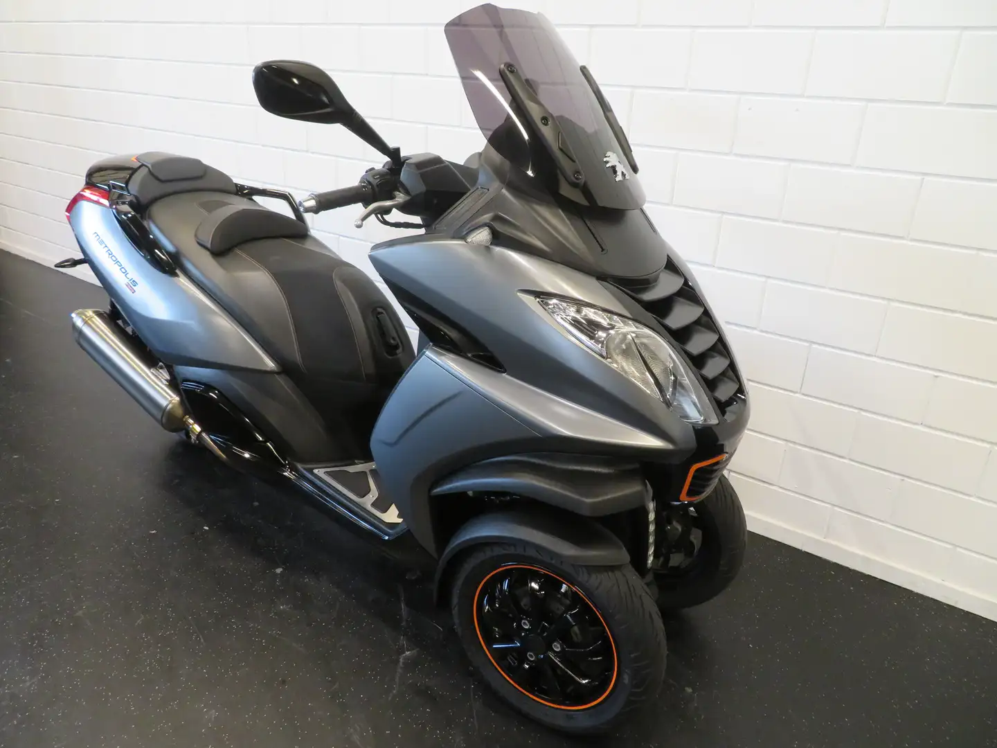 Peugeot Metropolis 400 RS ZEER STRAK! Zwart - 2
